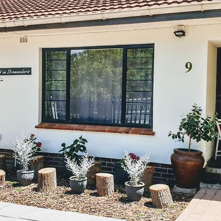 9 on Drommedaris Hotell Stellenbosch Exteriör bild