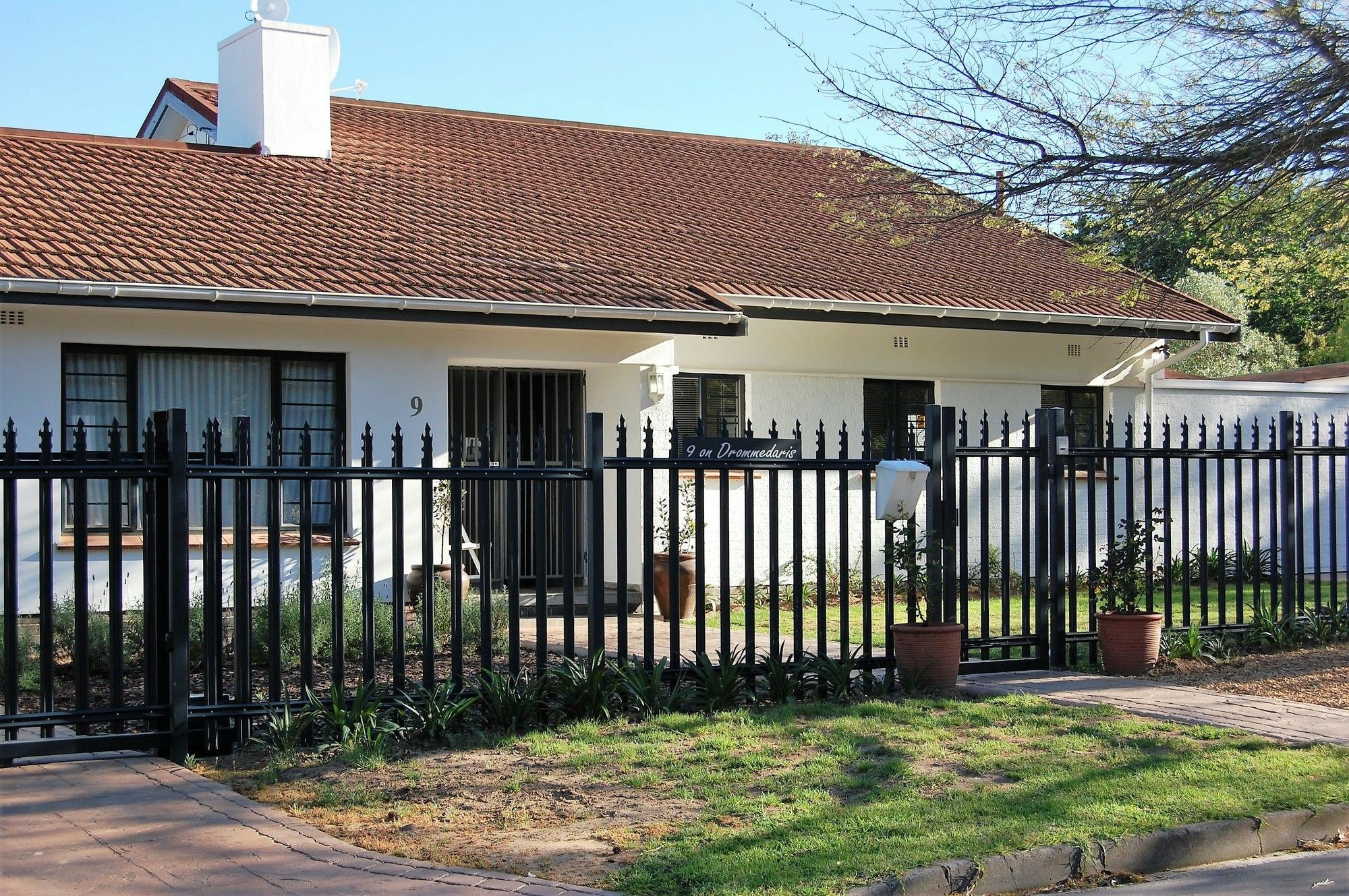 9 on Drommedaris Hotell Stellenbosch Exteriör bild